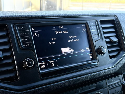 Volkswagen Crafter 35 2.0 TDI L5H3 177PK AUTOMAAT MARGE | ADAPTIVE CRUISE | LUCHTVERING | ZWART | VOORRUITVERWARMING | IMPERIAL