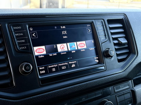 Volkswagen Crafter 35 2.0 TDI L5H3 177PK AUTOMAAT MARGE | ADAPTIVE CRUISE | LUCHTVERING | ZWART | VOORRUITVERWARMING | IMPERIAL