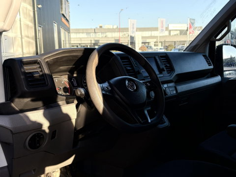 Volkswagen Crafter 35 2.0 TDI L5H3 177PK AUTOMAAT MARGE | ADAPTIVE CRUISE | LUCHTVERING | ZWART | VOORRUITVERWARMING | IMPERIAL