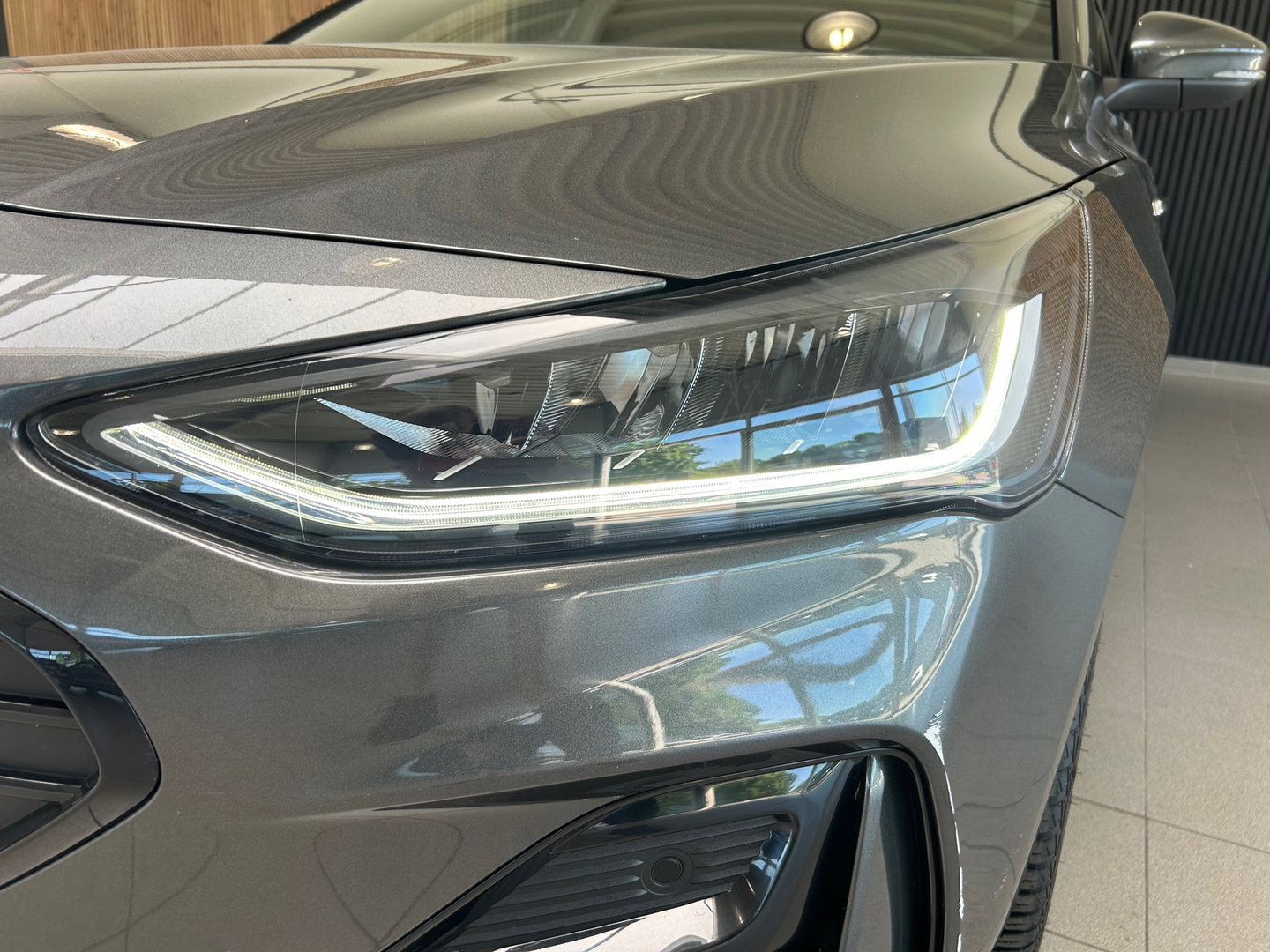 Ford FOCUS Wagon 1.0 EcoBoost Hybrid ST Line ACC|Applecarplay|Camera|17inch velgen|Dodehoekdetectie