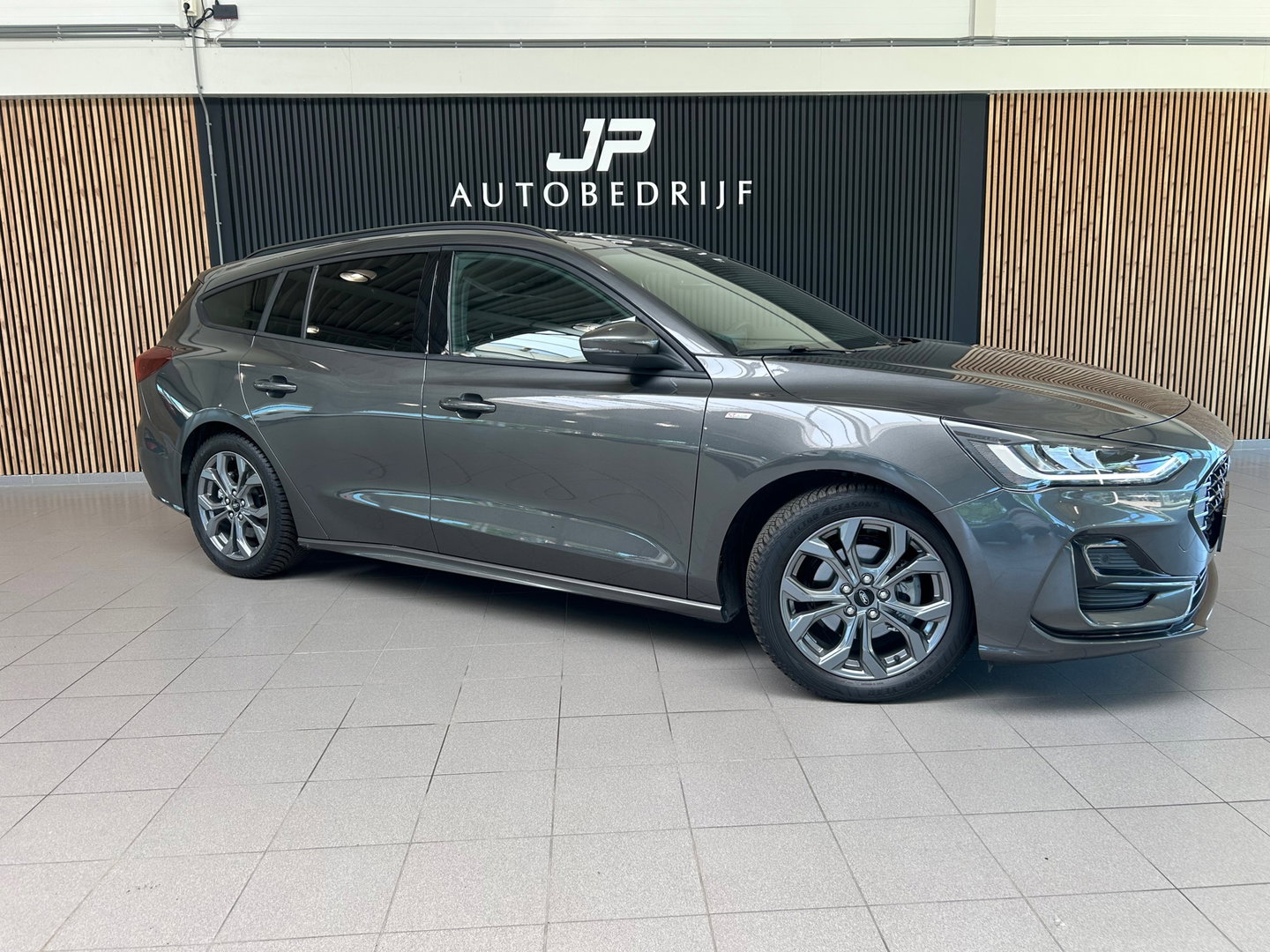 Ford FOCUS Wagon 1.0 EcoBoost Hybrid ST Line ACC|Applecarplay|Camera|17inch velgen|Dodehoekdetectie