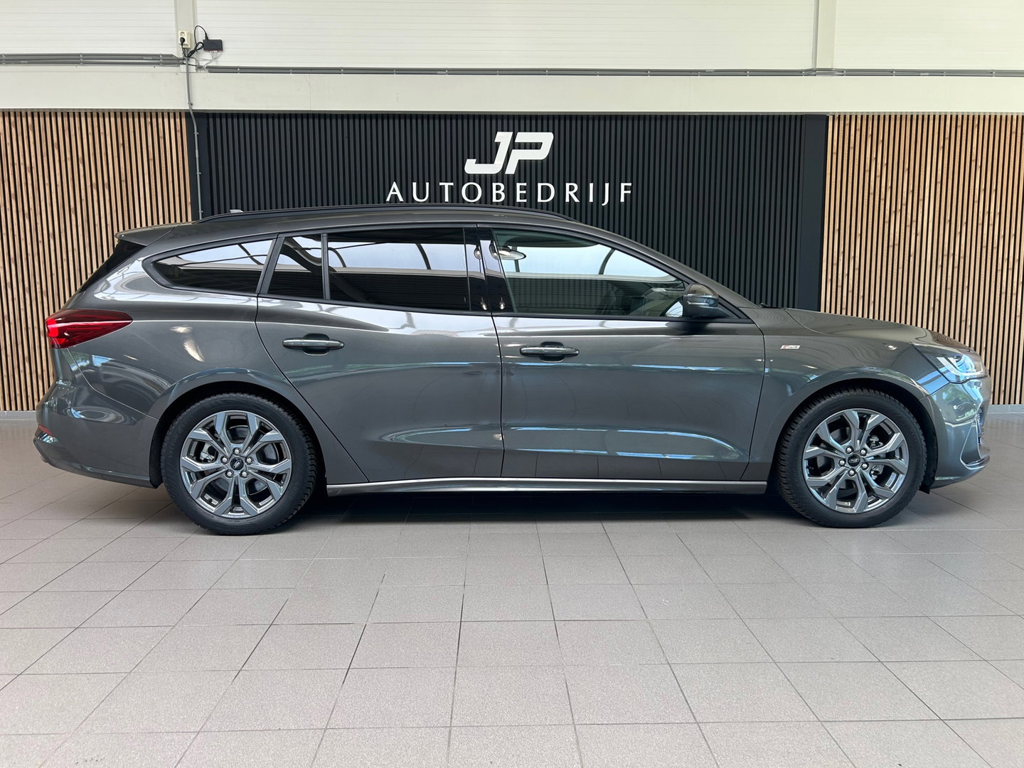 Ford FOCUS Wagon 1.0 EcoBoost Hybrid ST Line ACC|Applecarplay|Camera|17inch velgen|Dodehoekdetectie
