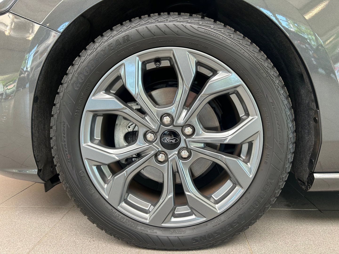 Ford FOCUS Wagon 1.0 EcoBoost Hybrid ST Line ACC|Applecarplay|Camera|17inch velgen|Dodehoekdetectie