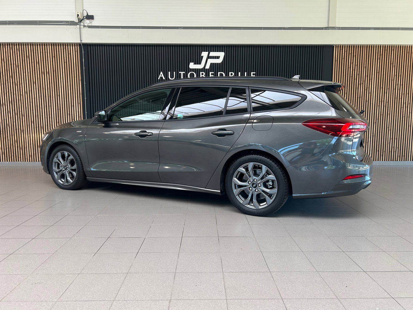 Ford FOCUS Wagon 1.0 EcoBoost Hybrid ST Line ACC|Applecarplay|Camera|17inch velgen|Dodehoekdetectie