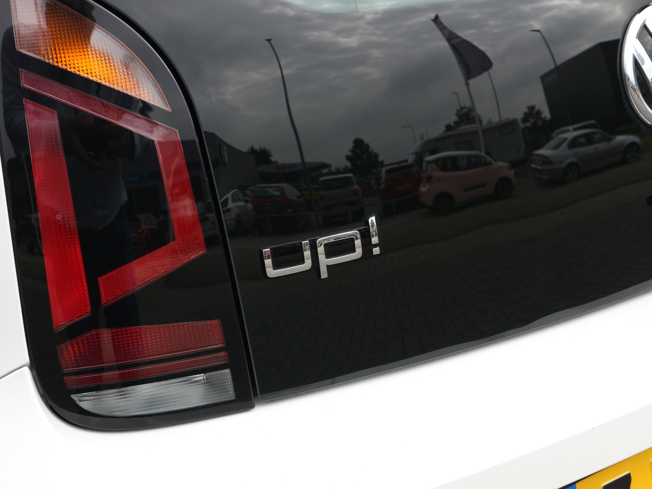 Volkswagen up!