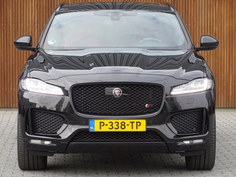 Jaguar F-Pace 3.0 S/C S 381PK / ACC / LED