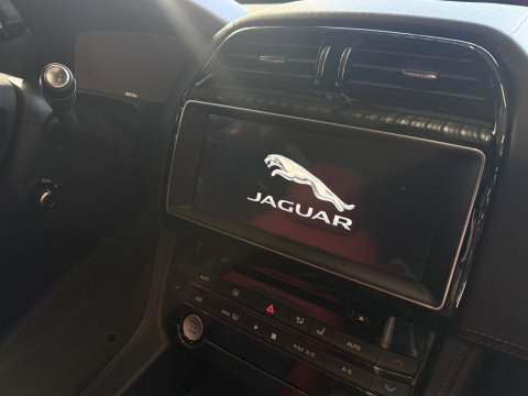 Jaguar F-Pace 3.0 S/C S 381PK / ACC / LED