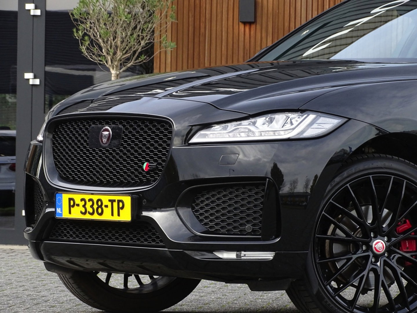 Jaguar F-Pace 3.0 S/C S 381PK / ACC / LED