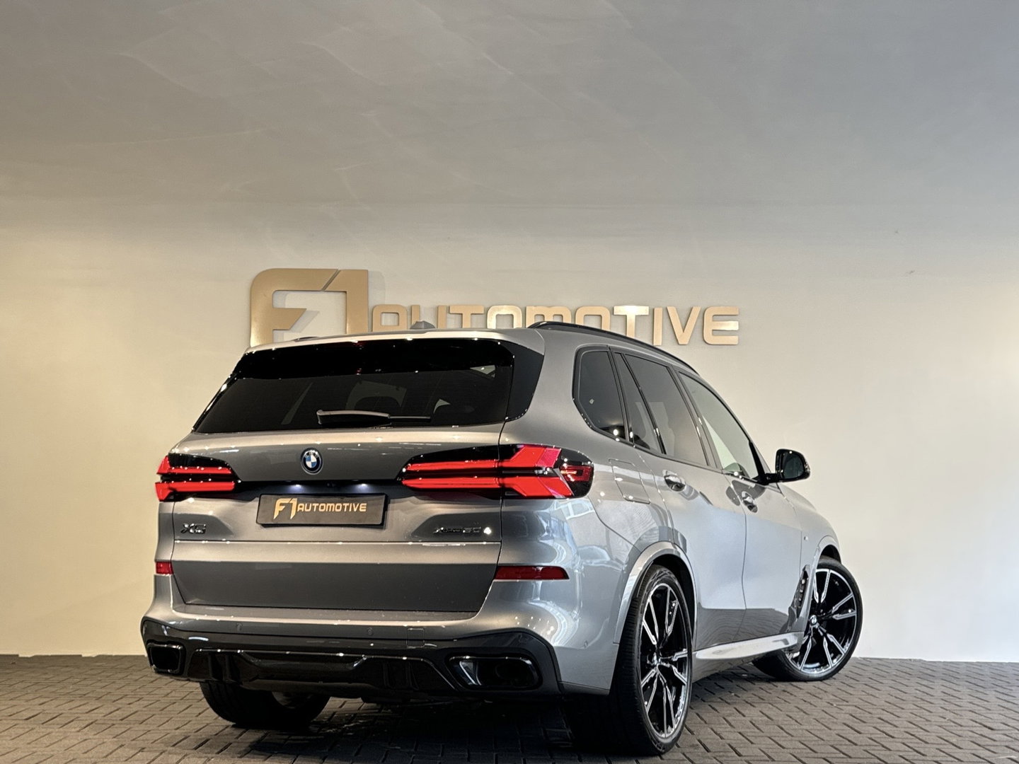 BMW X5 XDrive50e Pano|Carbon|BTW|M-Seats|H/K|Trekhaak|Keyless