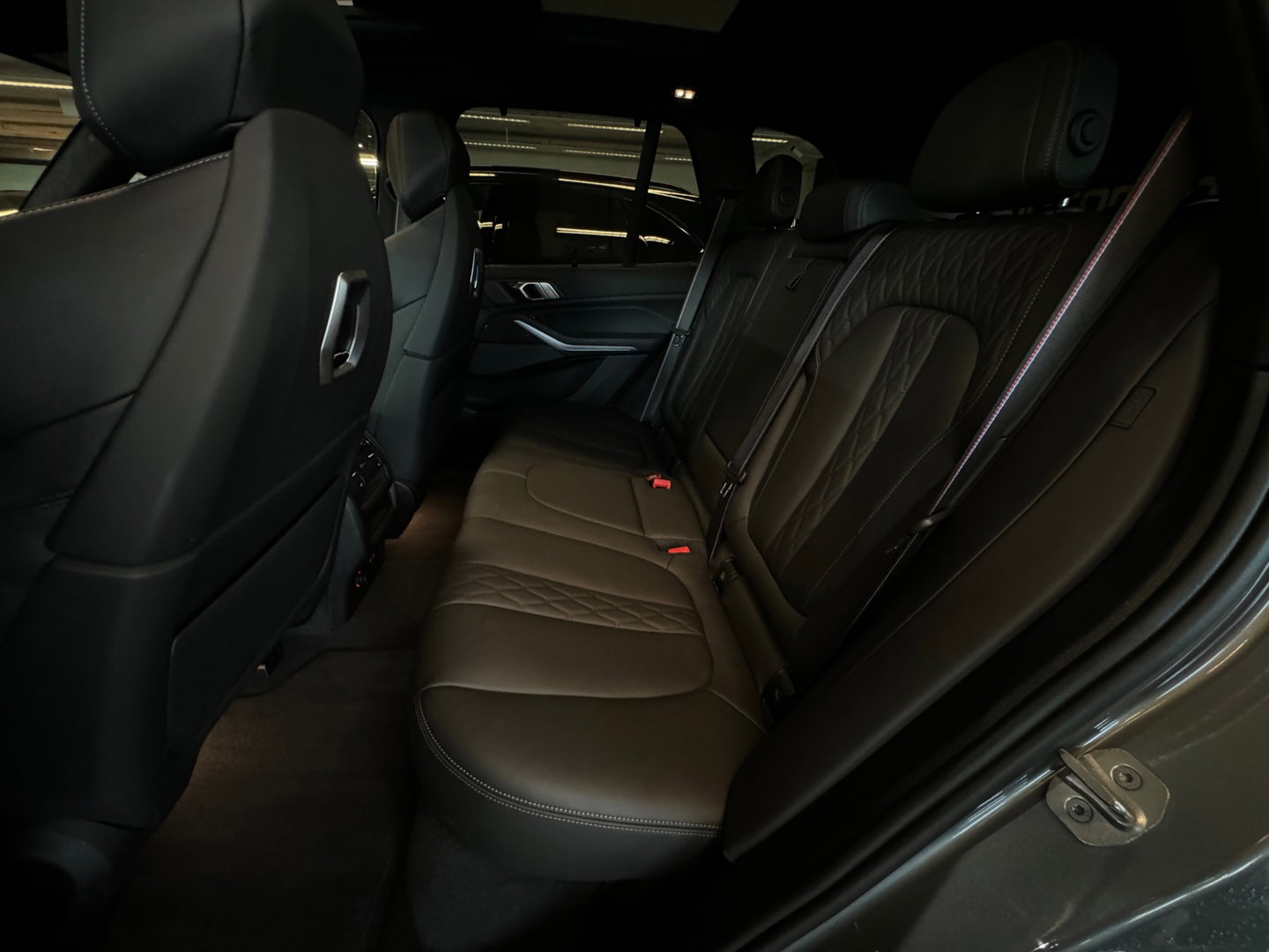 BMW X5 XDrive50e Pano|Carbon|BTW|M-Seats|H/K|Trekhaak|Keyless