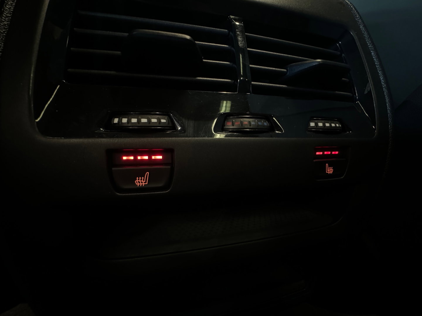 BMW X5 XDrive50e Pano|Carbon|BTW|M-Seats|H/K|Trekhaak|Keyless