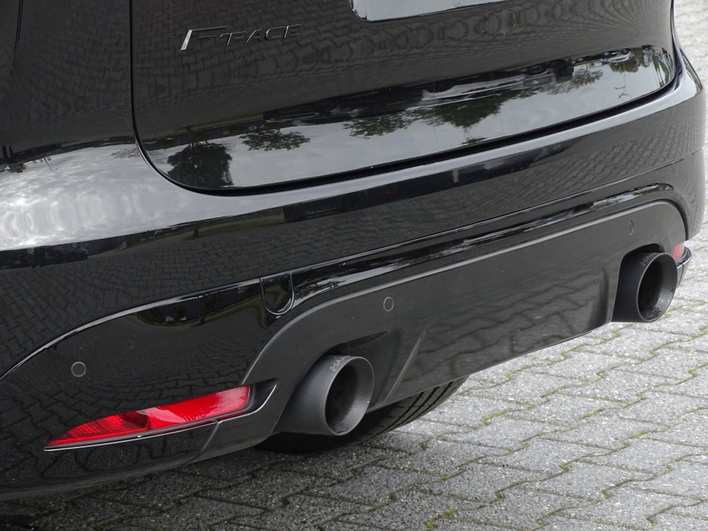 Jaguar F-Pace 3.0 S/C S 381PK / ACC / LED