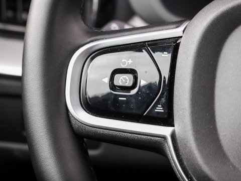 Volvo XC60 T6 AWD Ultra Black Edition Trekhaak Pano 360 Head up 21''