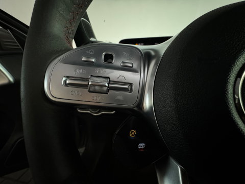 Mercedes-Benz A-Klasse AMG 45 S 4MATIC+ Pano|Burmester|Memory|360 Camera