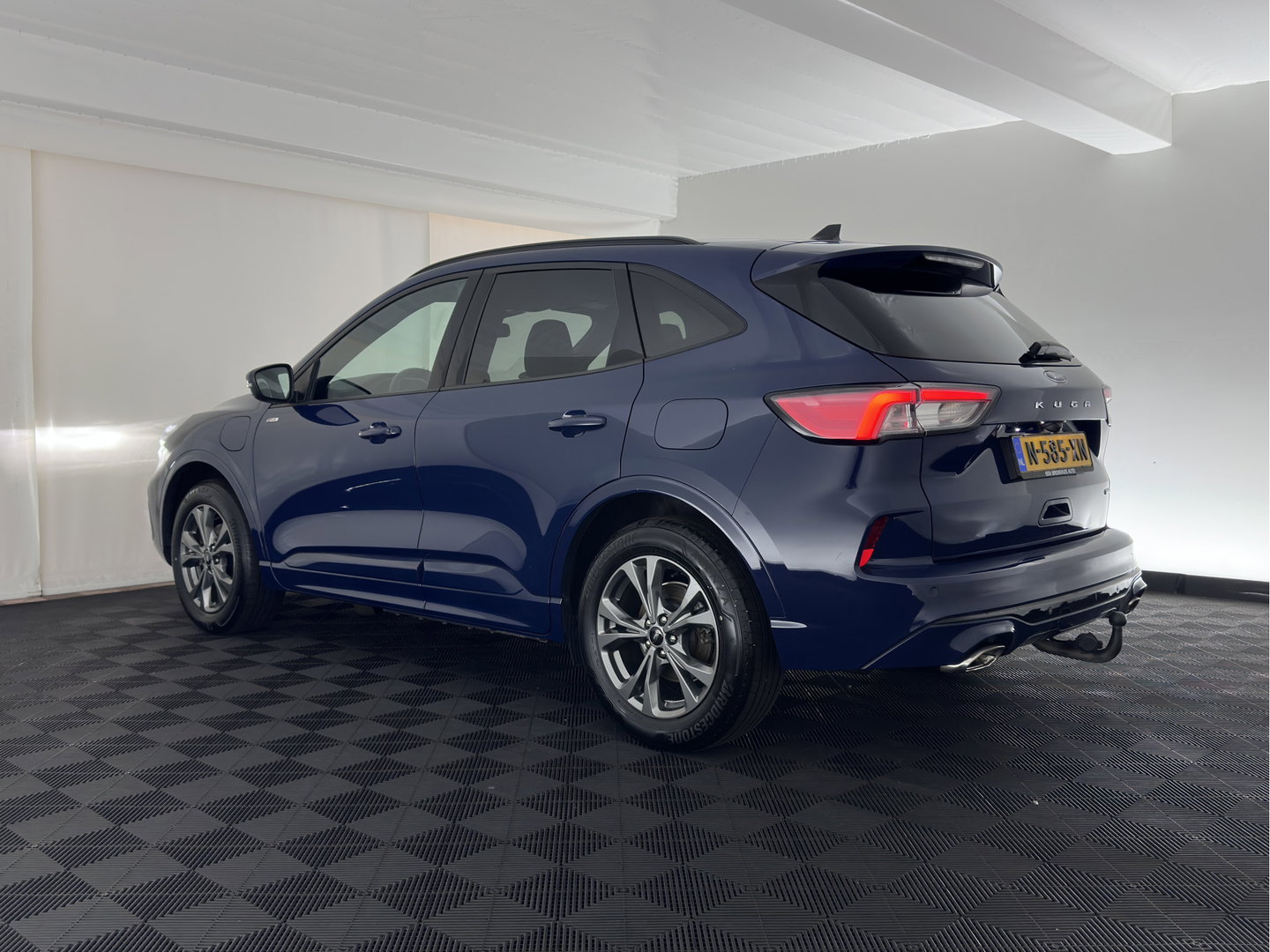 Ford Kuga 2.5 PHEV ST-Line X (Plug-in) {SoH-89%} (INCL.BTW) Aut. *DIGI-COCKPIT |FULL-LED | KEYLESS | DAB | CARPLAY | NAVI-FULLMAP | HEATED-SPORTSEATS | PRIVACY-GLASS | 18"ALU*