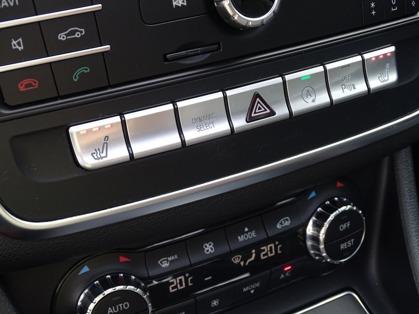 Mercedes-Benz CLA-Klasse 180 automaat / AMG pakket / facelift / LED