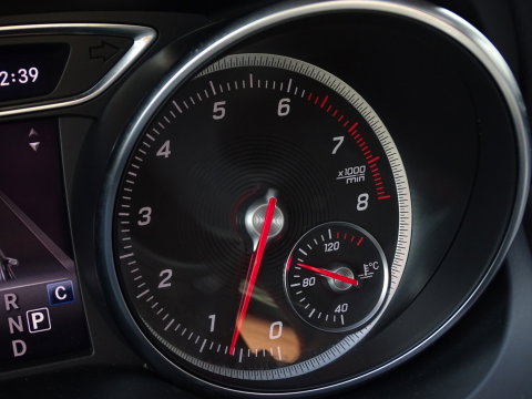 Mercedes-Benz CLA-Klasse 180 automaat / AMG pakket / facelift / LED