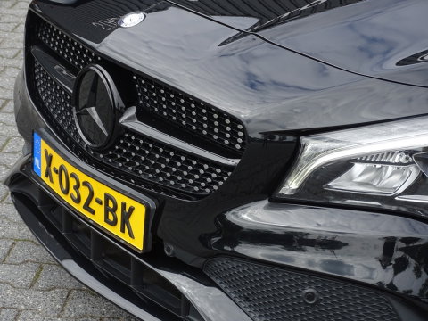Mercedes-Benz CLA-Klasse 180 automaat / AMG pakket / facelift / LED