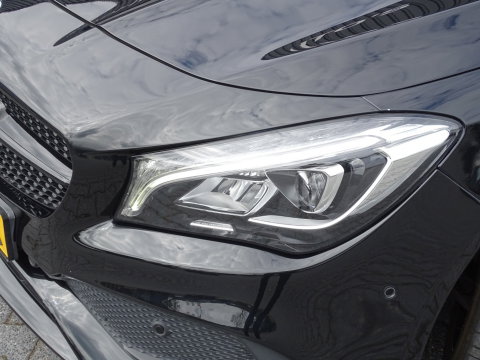 Mercedes-Benz CLA-Klasse 180 automaat / AMG pakket / facelift / LED