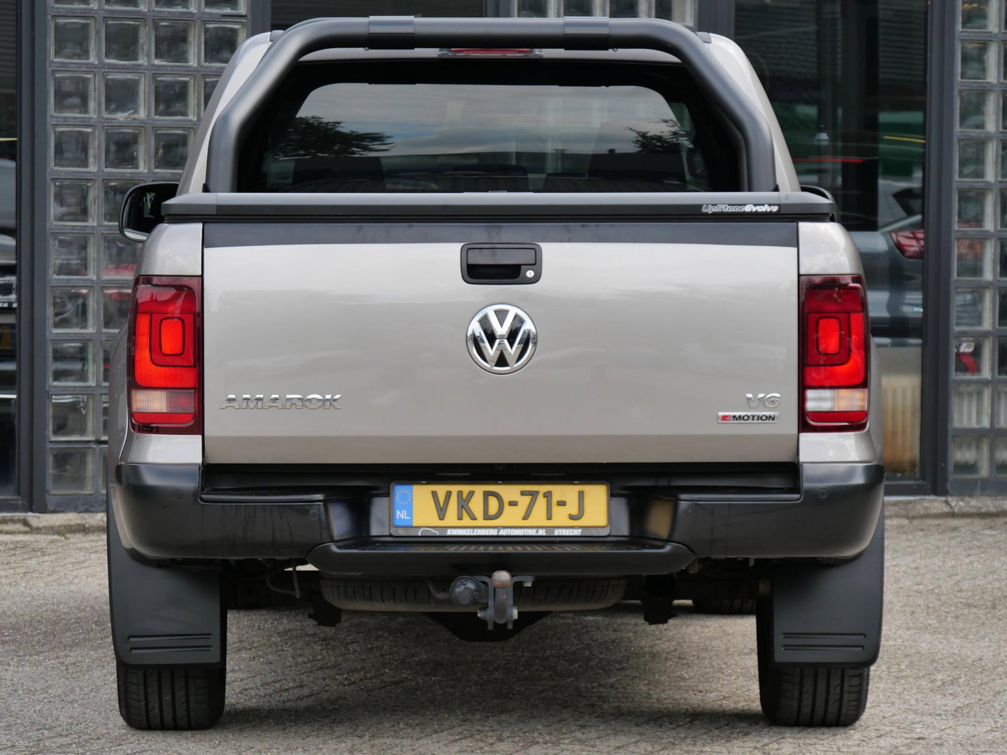 Volkswagen Amarok DOUBLE CAB 3.0TDI 4MOTION DARK LABEL/ TREKHAAK/ TONNEAU COVER/ STYLING BAR