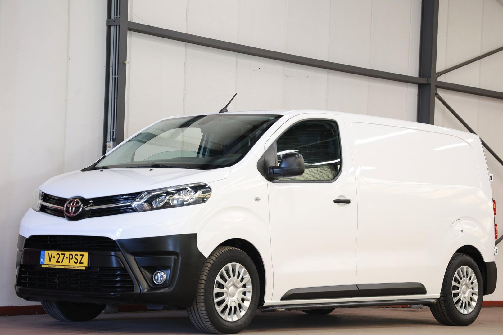 Toyota ProAce Worker 1.5 D-4D Live Airco Cruise Navi Apple CarPlay