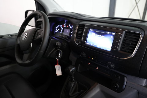 Toyota ProAce Worker 1.5 D-4D Live Airco Cruise Navi Apple CarPlay