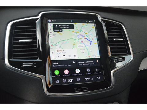 Volvo XC90 T8 Hybrid AWD Plus Dark | Luchtvering | 360° Camera | Head-Up | Panoramadak | Harman/Kardon | Trekhaak |