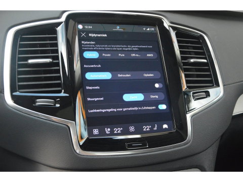 Volvo XC90 T8 Hybrid AWD Plus Dark | Luchtvering | 360° Camera | Head-Up | Panoramadak | Harman/Kardon | Trekhaak |