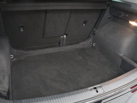 Volkswagen Tiguan 1.5 TSI Elegance | Panoramadak | Adaptive cruise | Stuur/stoel verwarming | Stoelmassage | Camera | Park assist | Sfeerverlichting | Full LED | Elektrische achterklep