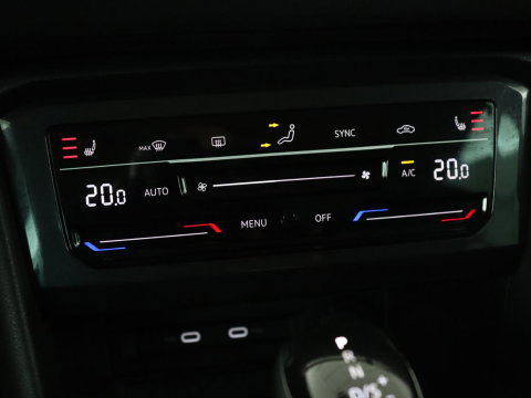 Volkswagen Tiguan 1.5 TSI Elegance | Panoramadak | Adaptive cruise | Stuur/stoel verwarming | Stoelmassage | Camera | Park assist | Sfeerverlichting | Full LED | Elektrische achterklep