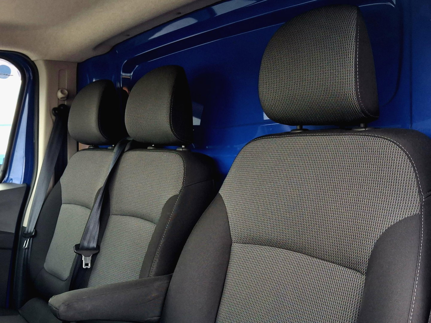Renault Trafic 2.0 dCi 150PK MARGE | CARPLAY | 2x SCHUIFD. | LAADRUIMTE BEKLEED | LMV | LED | STEPS