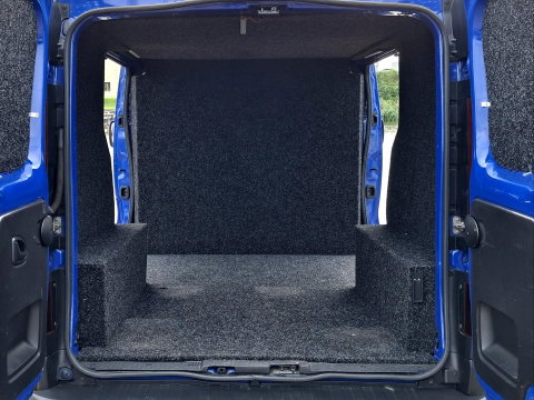 Renault Trafic 2.0 dCi 150PK MARGE | CARPLAY | 2x SCHUIFD. | LAADRUIMTE BEKLEED | LMV | LED | STEPS