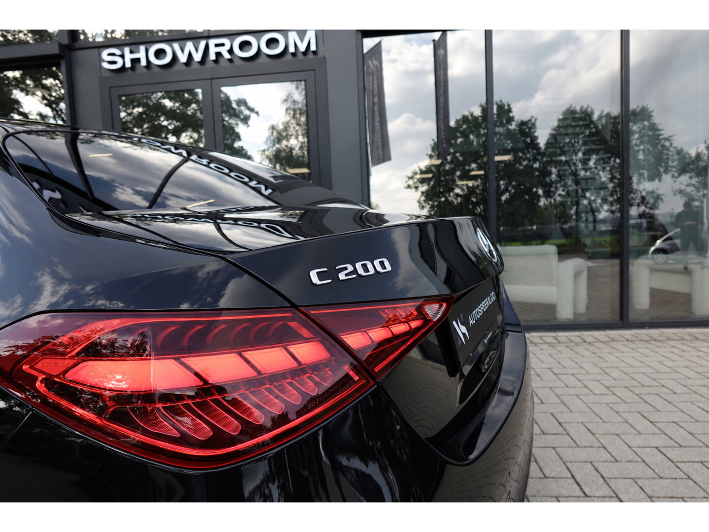 Mercedes-Benz C-Klasse 200 AMG Line PANO KEYLESS CAM