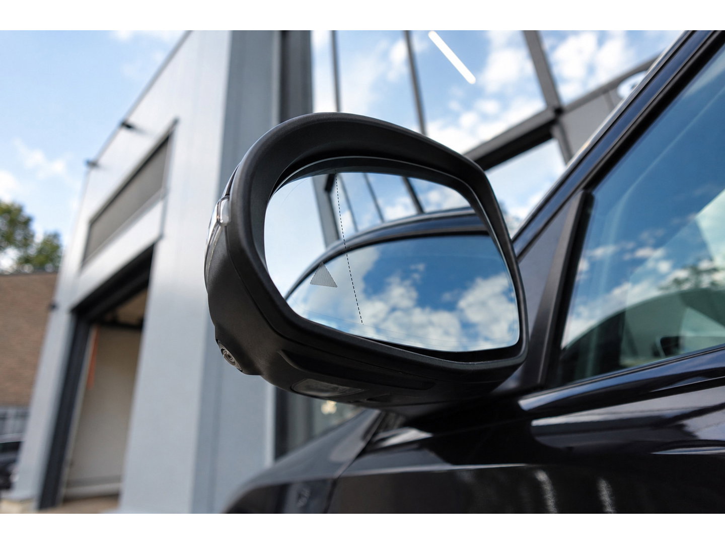 Mercedes-Benz C-Klasse 200 AMG Line PANO KEYLESS CAM