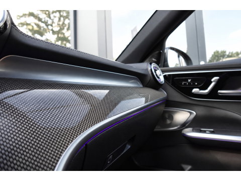 Mercedes-Benz C-Klasse 200 AMG Line PANO KEYLESS CAM