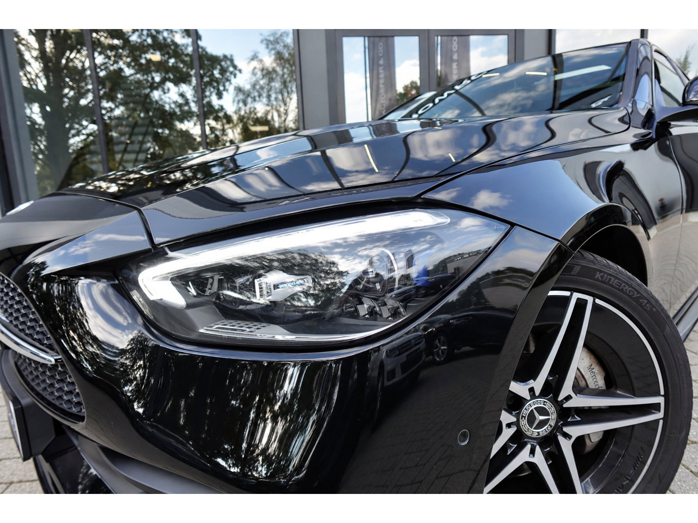 Mercedes-Benz C-Klasse 200 AMG Line PANO KEYLESS CAM