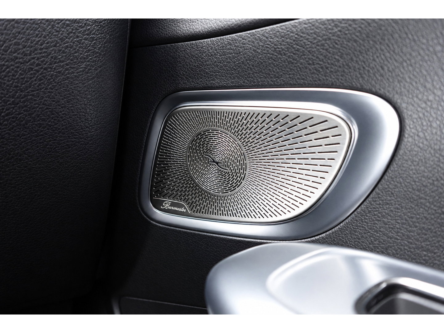 Mercedes-Benz C-Klasse 200 AMG Line PANO KEYLESS CAM