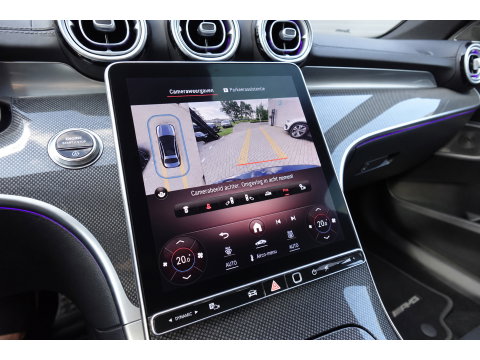 Mercedes-Benz C-Klasse 200 AMG Line PANO KEYLESS CAM