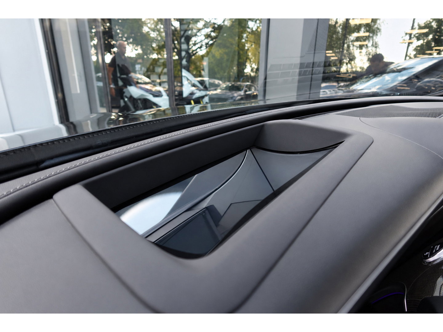 Mercedes-Benz C-Klasse 200 AMG Line PANO KEYLESS CAM