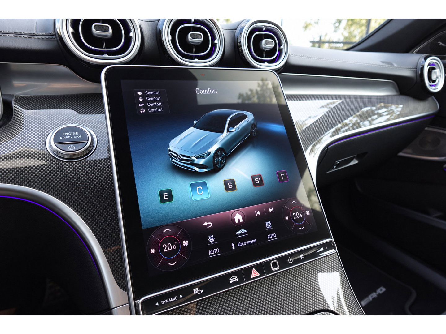 Mercedes-Benz C-Klasse 200 AMG Line PANO KEYLESS CAM
