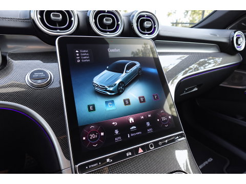 Mercedes-Benz C-Klasse 200 AMG Line PANO KEYLESS CAM
