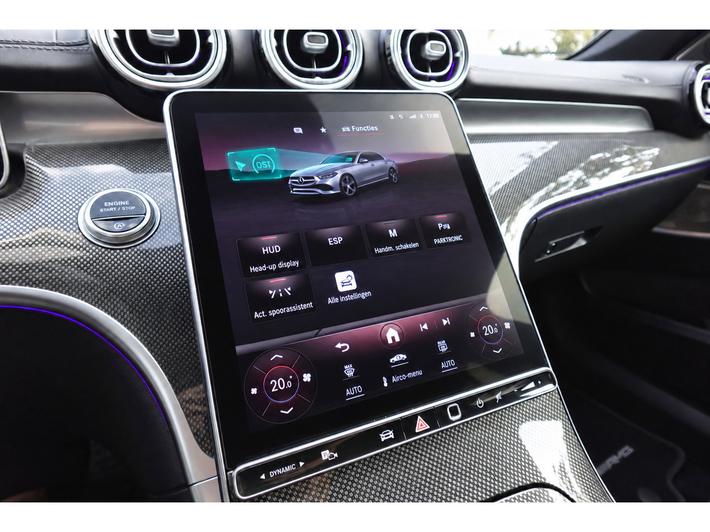 Mercedes-Benz C-Klasse 200 AMG Line PANO KEYLESS CAM