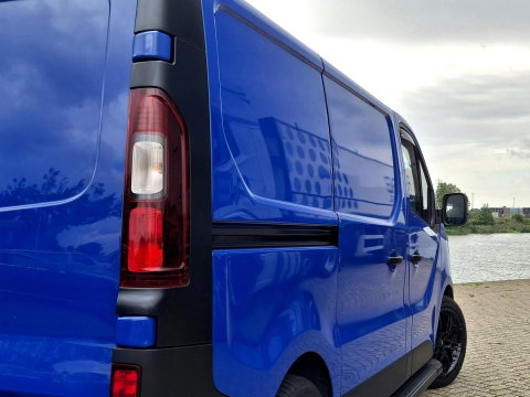 Renault Trafic 2.0 dCi 150PK MARGE | CARPLAY | 2x SCHUIFD. | LAADRUIMTE BEKLEED | LMV | LED | STEPS