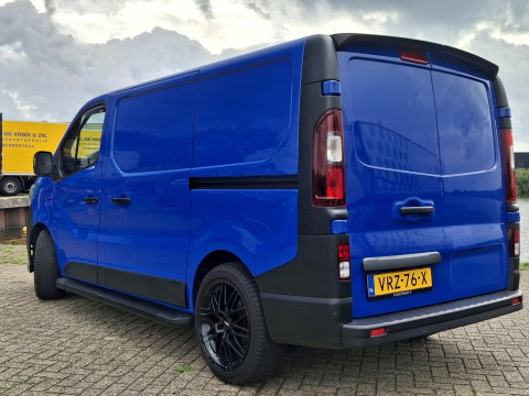Renault Trafic 2.0 dCi 150PK MARGE | CARPLAY | 2x SCHUIFD. | LAADRUIMTE BEKLEED | LMV | LED | STEPS