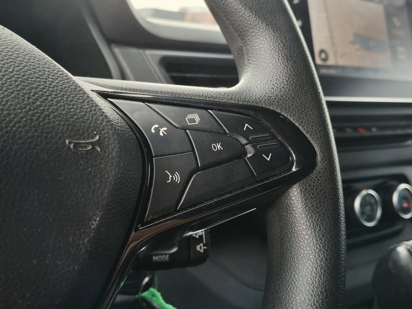 Renault Trafic 2.0 dCi 150PK MARGE | CARPLAY | 2x SCHUIFD. | LAADRUIMTE BEKLEED | LMV | LED | STEPS