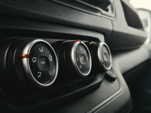 Renault Trafic 2.0 dCi 150PK MARGE | CARPLAY | 2x SCHUIFD. | LAADRUIMTE BEKLEED | LMV | LED | STEPS