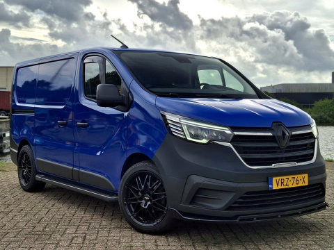 Renault Trafic 2.0 dCi 150PK MARGE | CARPLAY | 2x SCHUIFD. | LAADRUIMTE BEKLEED | LMV | LED | STEPS