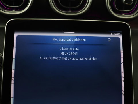 Mercedes-Benz C-Klasse 200 Luxury Line | Panoramadak | Leder | Memory | Adaptive cruise | Stoelverwarming | Burmester | 360 camera | Park assist | Sfeerverlichting | Carplay | Climate control