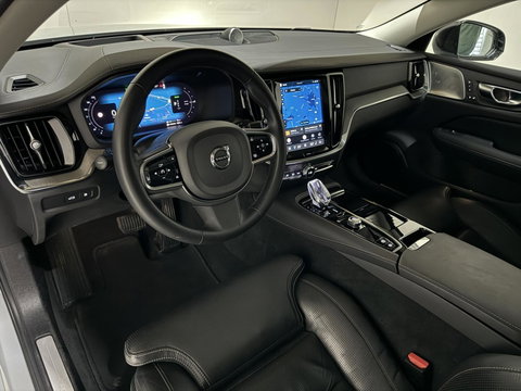 Volvo S60 2.0 Recharge T8 AWD Ultimate Dark Pano B&W Massage