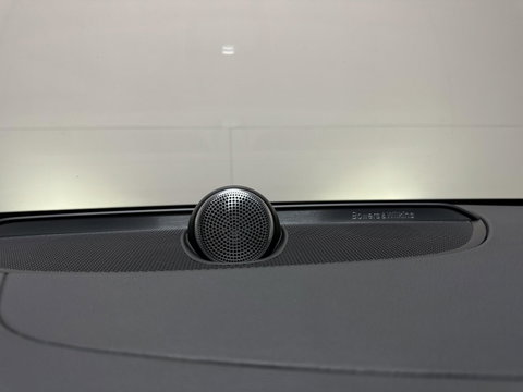 Volvo S60 2.0 Recharge T8 AWD Ultimate Dark Pano B&W Massage